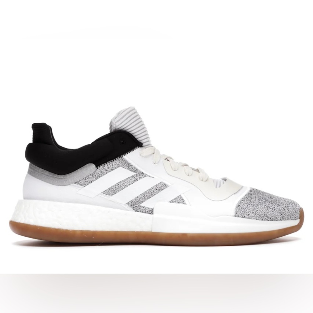 Adidas Marquee Boost Low White Gum size 8 MEN’S BASKETBALL SHOES